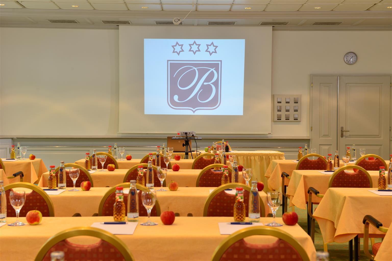 Western Der Foehrenhof Hotel 3*
